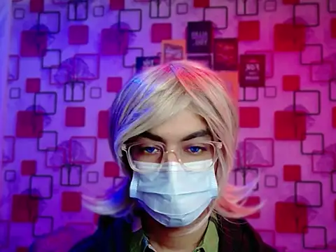 ChiseledCharm webcam