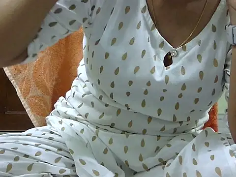 chameli4747 (F young) - boos oil massage