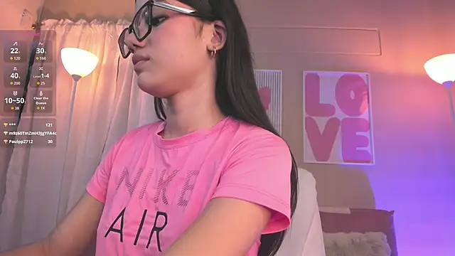 MarianaaDooll webcam