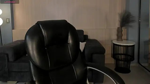 jadeevansx (F young) - Oil in my ass