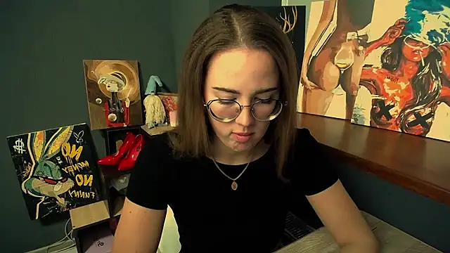 luxie_milady - Luxie_milady's free webcam