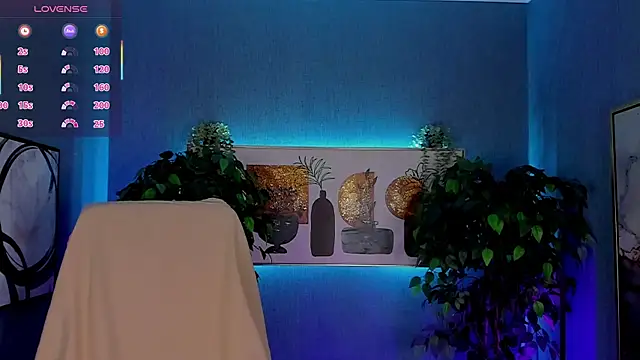 LeonaCleaveAge webcam