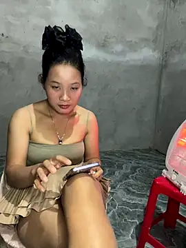 -Huong-99 webcam