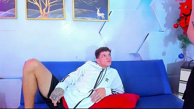 Alex_jeins_at webcam