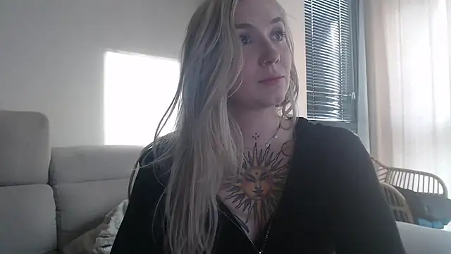 tattoobbgirl webcam