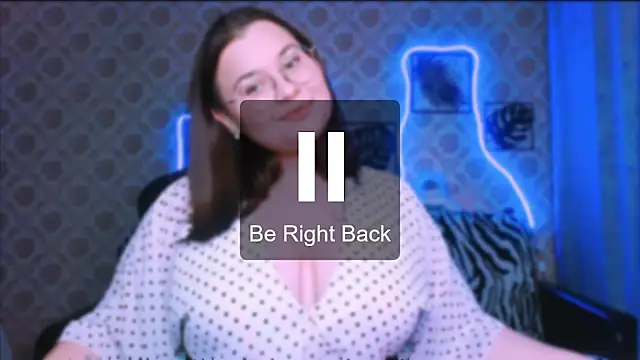 InLoveWithLife26 webcam