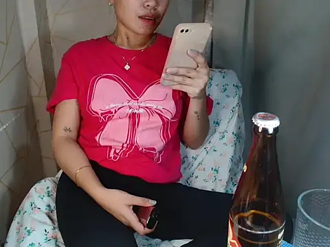 Sweet_kitty60xx webcam