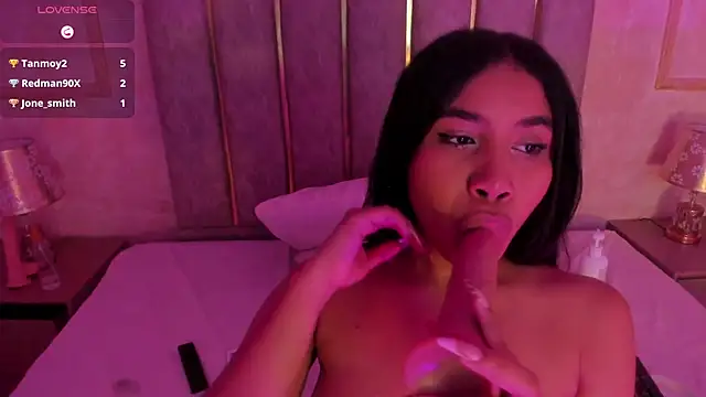 nahomycarterr (F teen) - two fingers in my pussy + cum