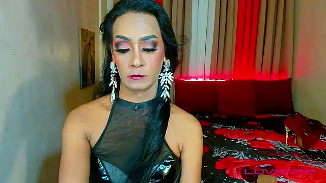 AubreyShemale webcam