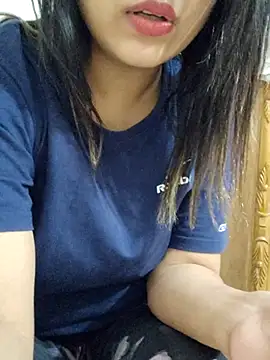 Webcam Model (Tanha18)  is live.Free join now!