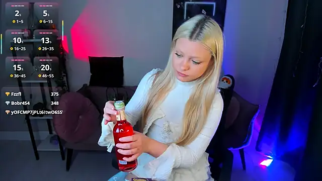 Millie_Vanillies webcam