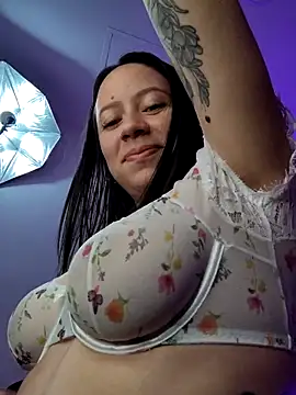 Annie_Petters webcam