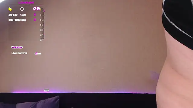 anna_chatstrip webcam