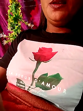 taniya_bhabi2 webcam