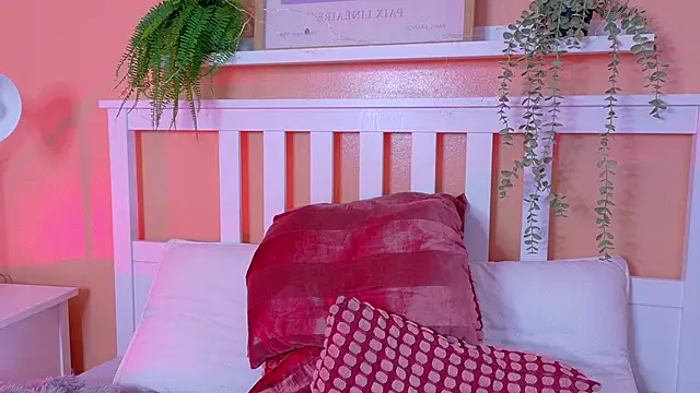 KendalMilleer webcam