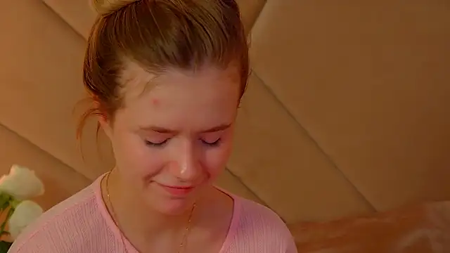 MilanaBalmain webcam