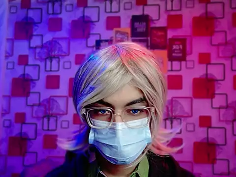 chiseledcharm (M young) - CUM Show