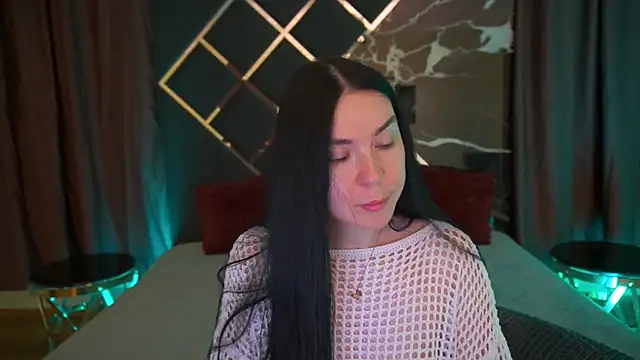 BlackSilkQueen webcam