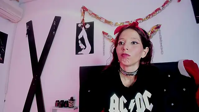 Little_Naughtty webcam