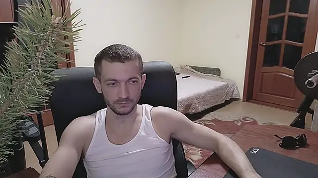 333Alone_in_theDark777 webcam