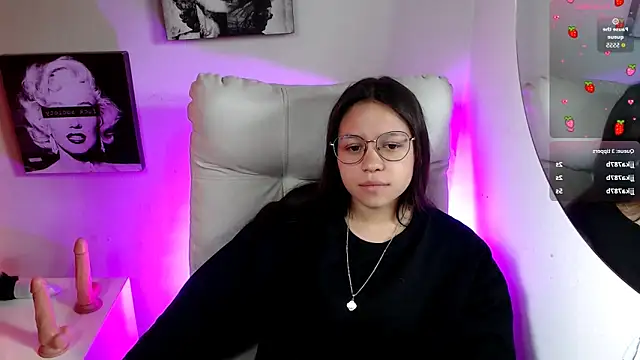 SamanthaRoldaan webcam