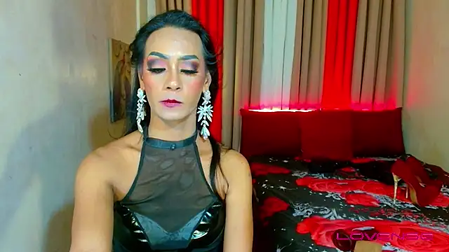 AubreyShemale webcam