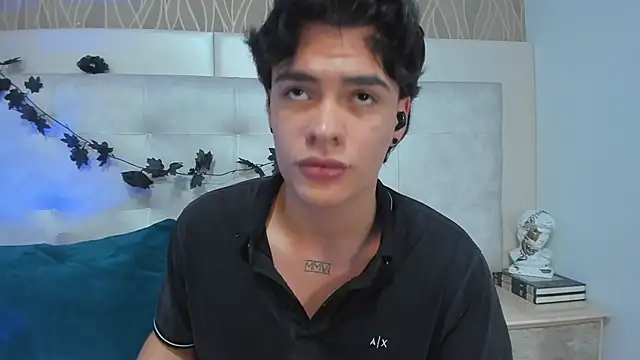 benitosaenz - BenitoSaenz's free webcam - UK Sex Cams