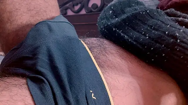 funndudd (Ask my age) - love me