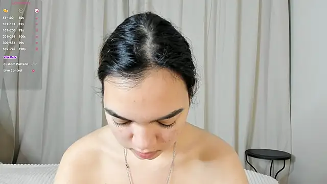 CoreenLuebbers webcam