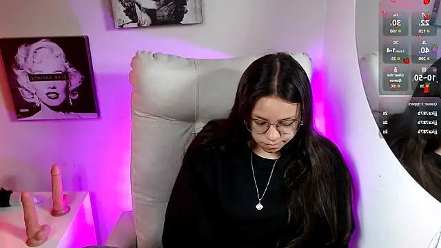 SamanthaRoldaan webcam