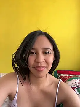 Esmerald_1111 webcam