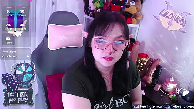 LiloMoon69 webcam