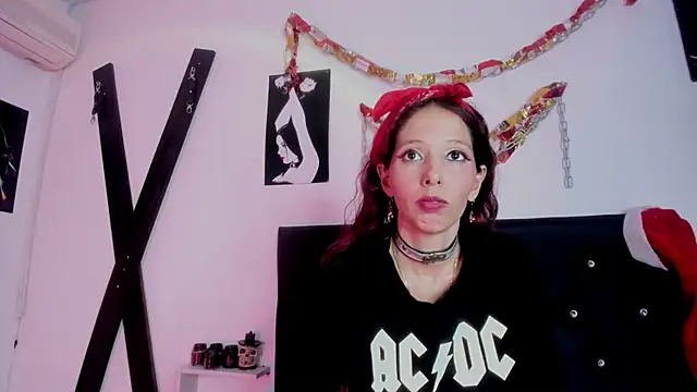 Little_Naughtty webcam