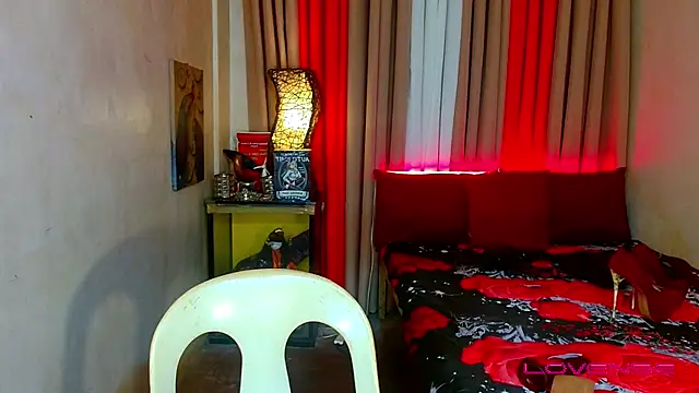 AubreyShemale webcam