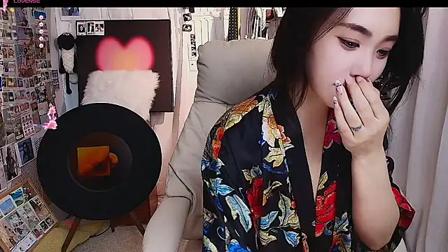 xiaotiantian-76 webcam