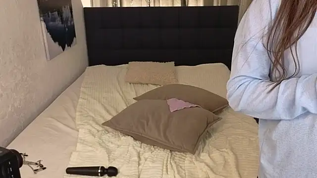 Madison_Golden webcam