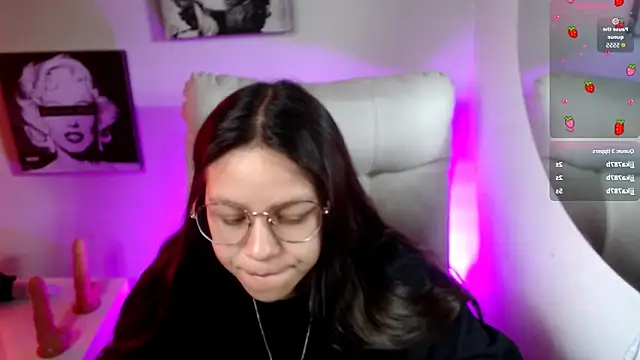 SamanthaRoldaan webcam