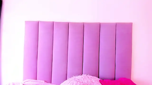 violet_myerrs webcam