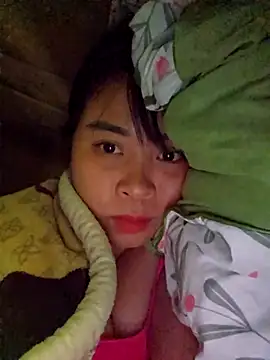 Squirrel-Pear webcam