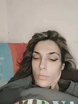 SheTheDeeevil webcam