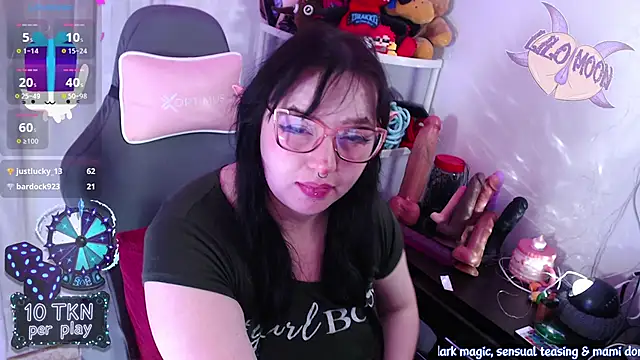LiloMoon69 webcam