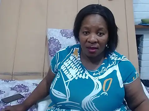 AfricanQueenxx25 webcam