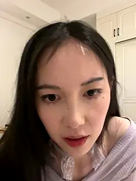 dd-52 (F young) - 做瑜伽