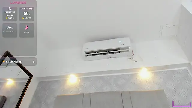 Camilaa_Sanchez_ webcam