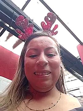 katalina_s3xy (G milf) - Stranger plays with my breasts  😈🍒