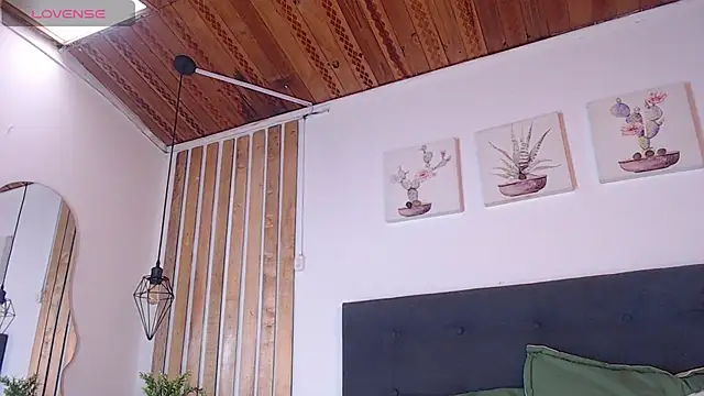 Andrea_secret_ webcam