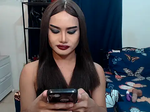 RositaUshvada webcam