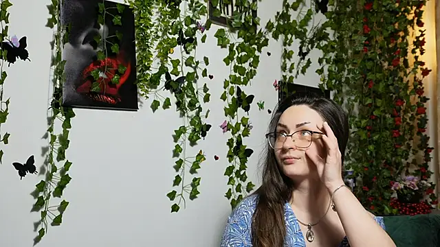 NaughtYHomemadE webcam