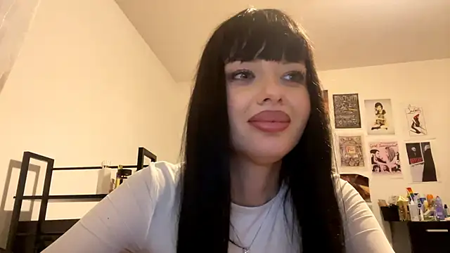 CrystleBrogan webcam