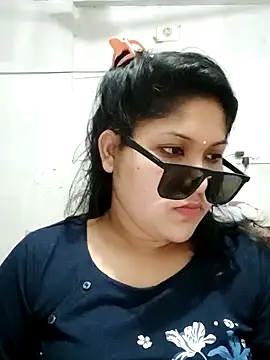 nusrat-n (F young) - Full nude